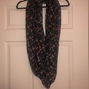 Rose infinity scarf with minimal wear.